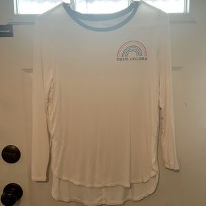 Girl’s long sleeve shirt